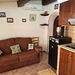 House Giorgia Lägenhet *